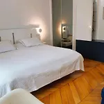 Parisian Elegance In Ranelagh