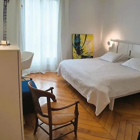 Parisian Elegance In Ranelagh * Parigi