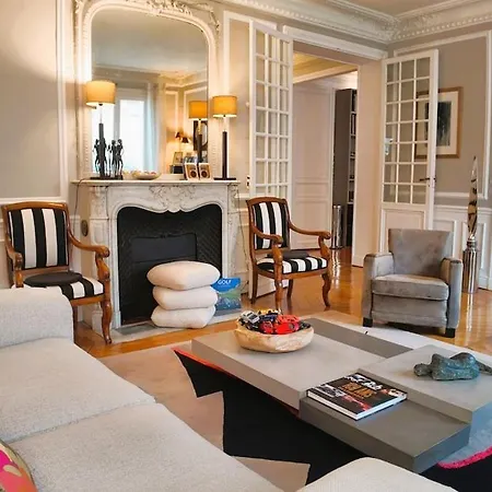Parisian Elegance In Ranelagh Appartamento *