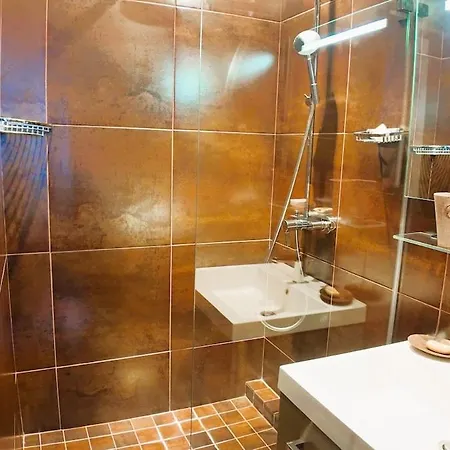 Appartamento Parisian Elegance In Ranelagh Parigi